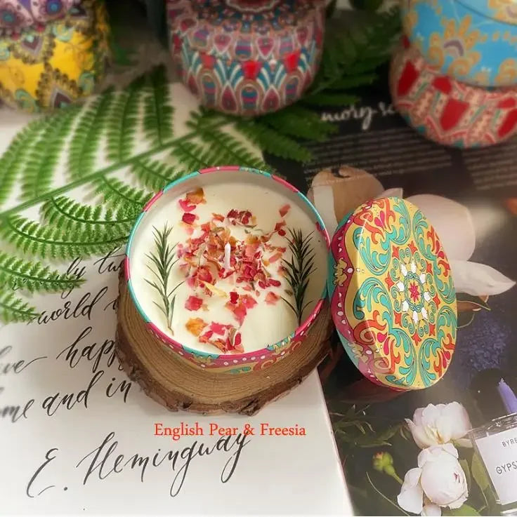 Scented Soy Wax Candle With Dried Flowers In Iron Jar